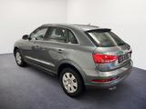 Audi Q3 2.0 TDI Sport quattro AT /NAV/PDC V+H/SHZ - Audi Q3 mit Diesel-Antrieb: Geländewagen, Automatik
