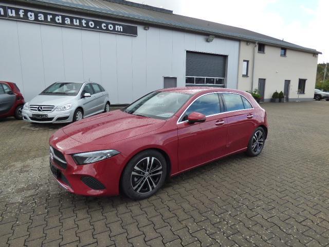 Mercedes-Benz A 200  Line Advanced Plus AHK Verkehrs Assistent