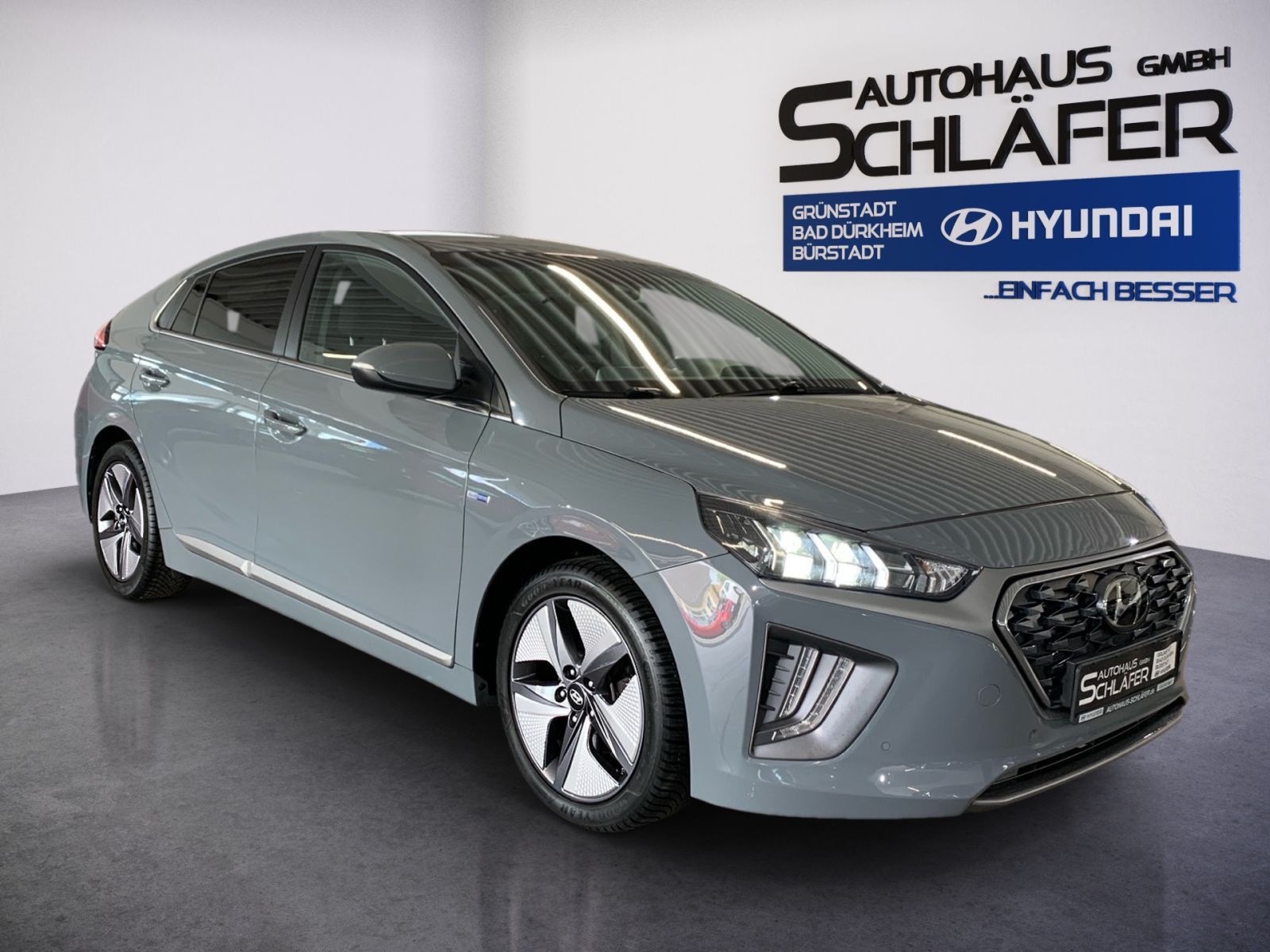 Fahrzeugabbildung Hyundai IONIQ 1,6 GDI Premium-Paket Hybrid