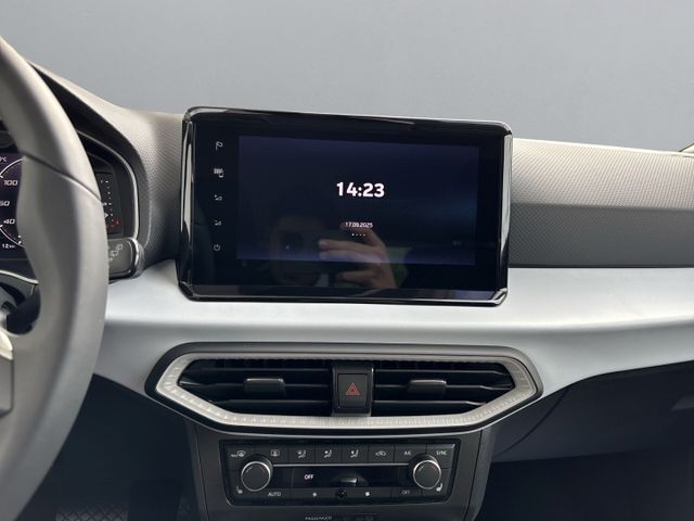 Arona Road Edition 1.0TSI DSG*NAVI+ACC+KESSY+AHK