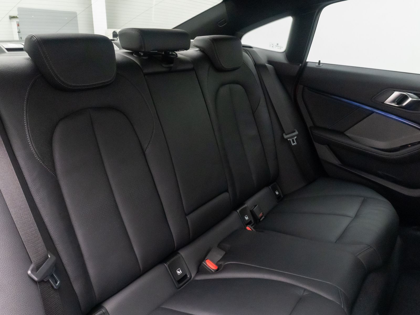 Fahrzeugabbildung BMW 220d Gran Coup&eacute; xD M Sport Kamera HUD DAB H/K