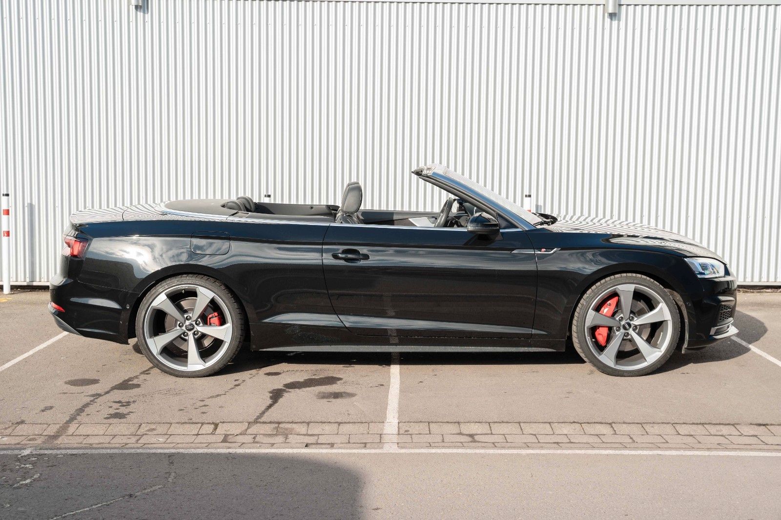 Fahrzeugabbildung Audi A5 CABRIO 50TDI QUATT SLINE 360° B&O 20" HUD AHK