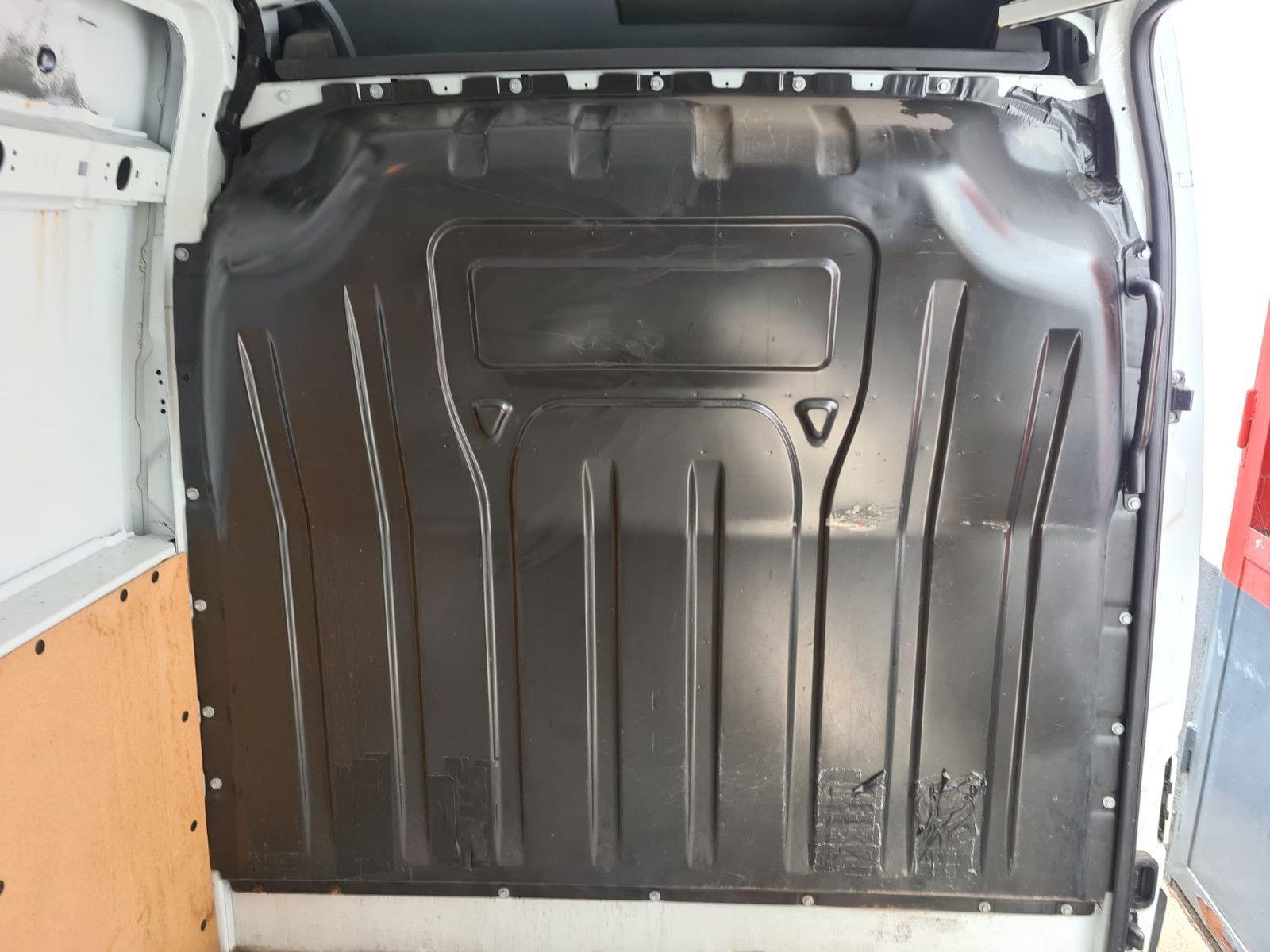 Fahrzeugabbildung Renault Master III Kasten L1H2 HKa 3,5t / 1. HAND /