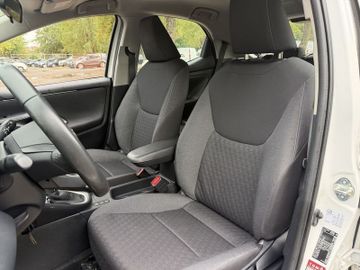 Toyota Yaris - 11