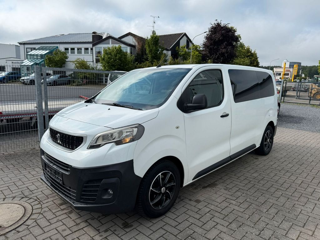 Peugeot Traveller