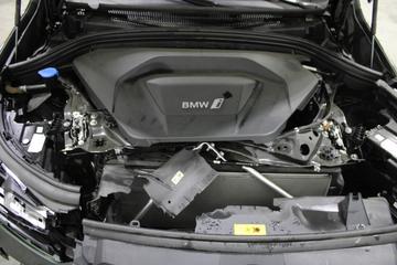 2024 BMW IX1 — миниатюра 14