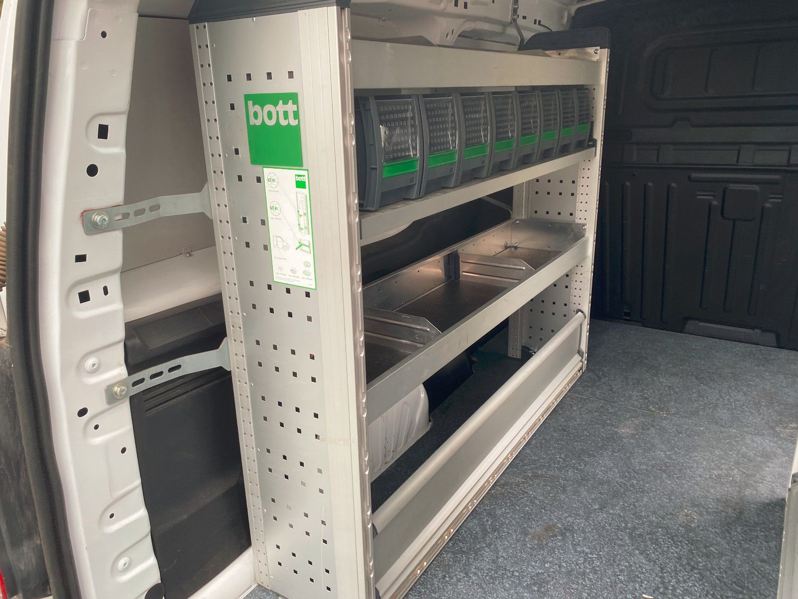 Fahrzeugabbildung Peugeot PEUGEOT Partner1.6BlueHDi ServiceEdition,Kasten