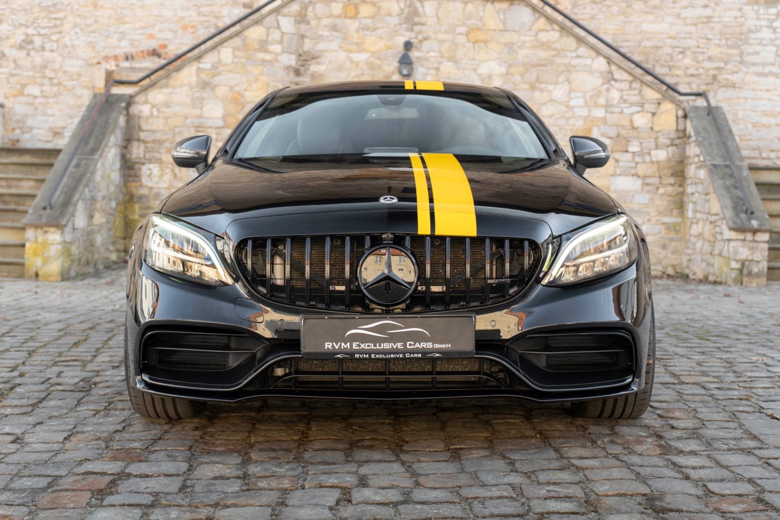 Fahrzeugabbildung Mercedes-Benz C 43 AMG C63 Optik BURMESTER CARBON KAM LED NAV