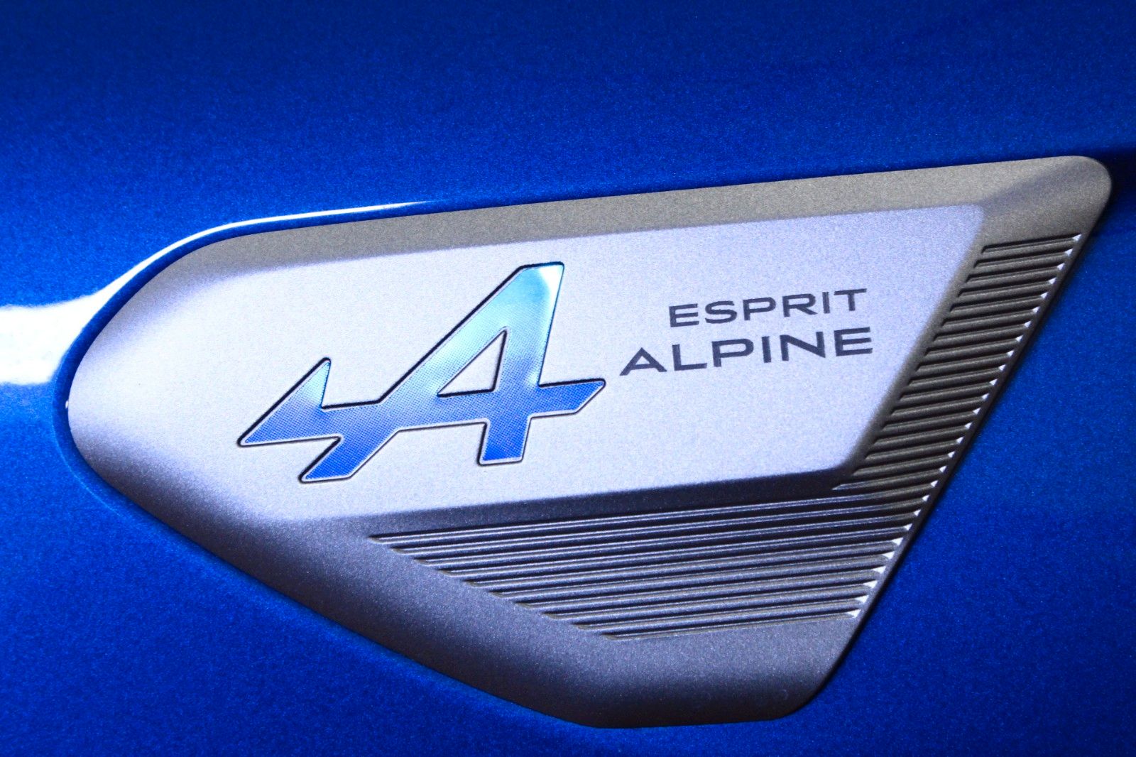 Fahrzeugabbildung Renault Clio TCe 90 Esprit Alpine *Winter-Paket*Bose*