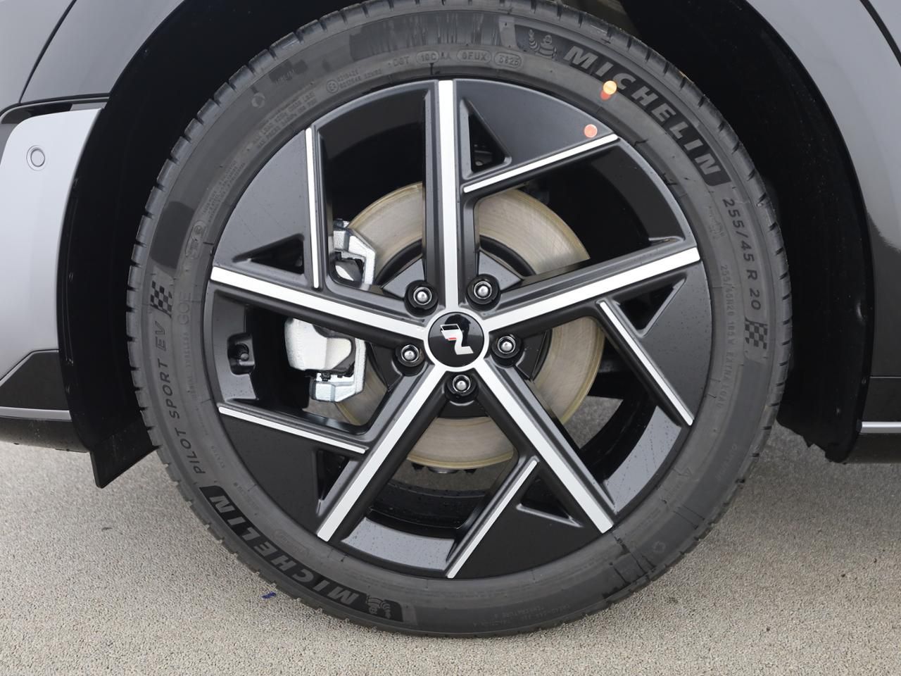 Hyundai IONIQ 5 – Bild 17