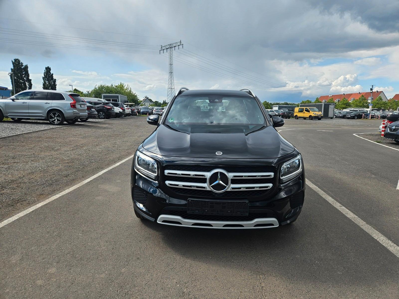 Mercedes-Benz GLB 200 d