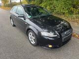 Audi  A3 2,0 - Audi A3 aus 2005 mit Diesel-Antrieb: 2.0