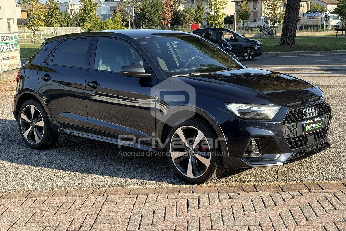 Audi AUDI A1 citycarver 35 TFSI S tronic imagem 3