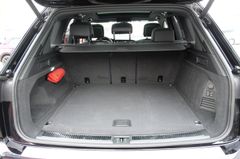 Fahrzeugabbildung Volkswagen Touareg Elegance 4Motion eHybrid Pano ACC Voll!