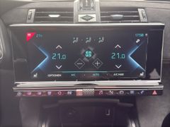 Fahrzeugabbildung DS Automobiles DS7 Crossback E-Tense 225 Performance Line