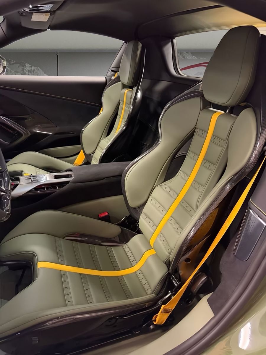 Ferrari 12 Cilindri Spider/FullCarbon/Special Spec/Stock imagem 2