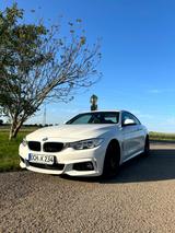 BMW 435i Coupé M Paket 8-fach bereift - mit Benzin-Antrieb: Weiß, Sportwagen