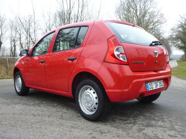 Dacia Sandero 1,2  Basis