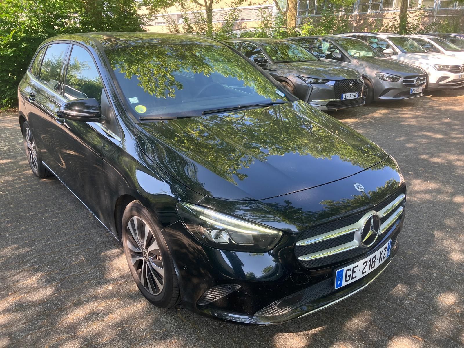 MERCEDES-BENZ B 180 d