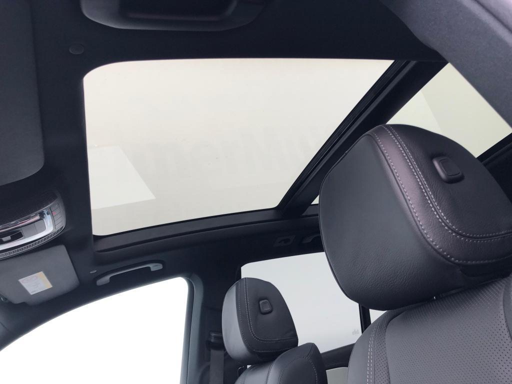 Mercedes-Benz GLE 400 e 4MATIC +AMGPremium+22Z+Fahrass.+Night