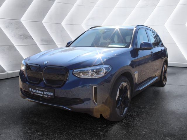 BMW iX3 Impressive Gestiksteuerung Head-Up HK HiFi