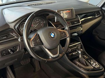 BMW 218 - 8