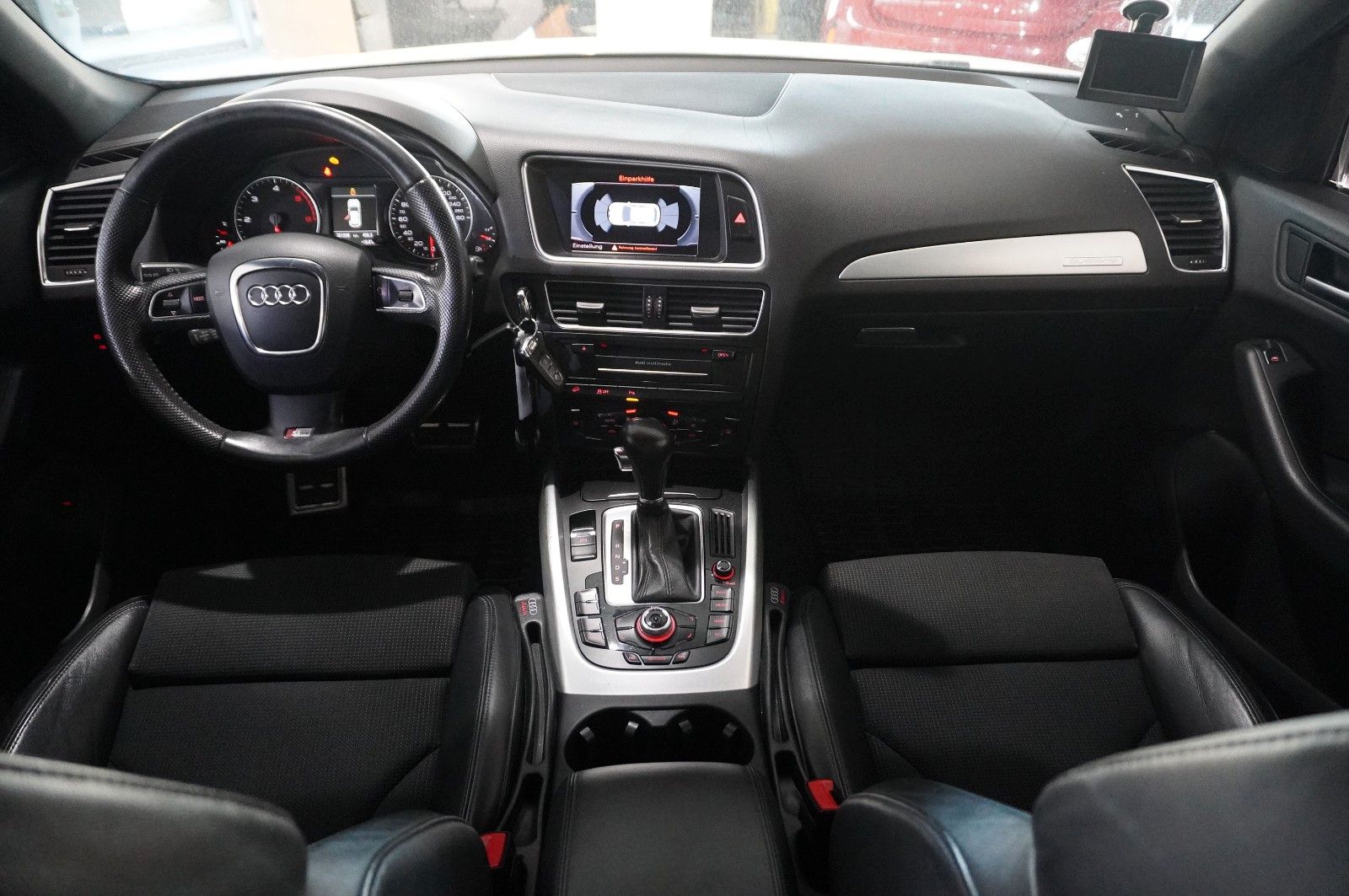 Fahrzeugabbildung Audi Q5 3.0 TDI V6 S-LINE QUATTRO NAVI/BI-XENON/SPORT