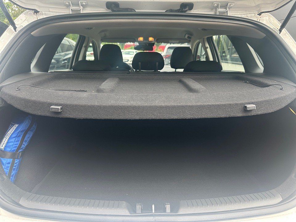 Fahrzeugabbildung Hyundai i30 1.5T 160PS DCT 48V TREND Navi