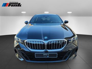 BMW i5 xDrive40 Touring M Sportpaket Head-Up DAB