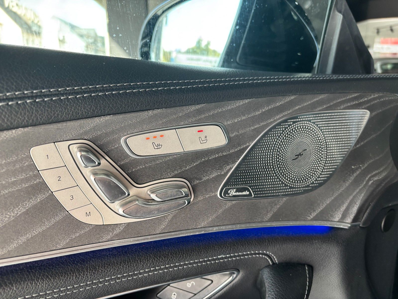 Fahrzeugabbildung Mercedes-Benz CLS 350d *Widescreen*Burmester*Memory*S-Dach*