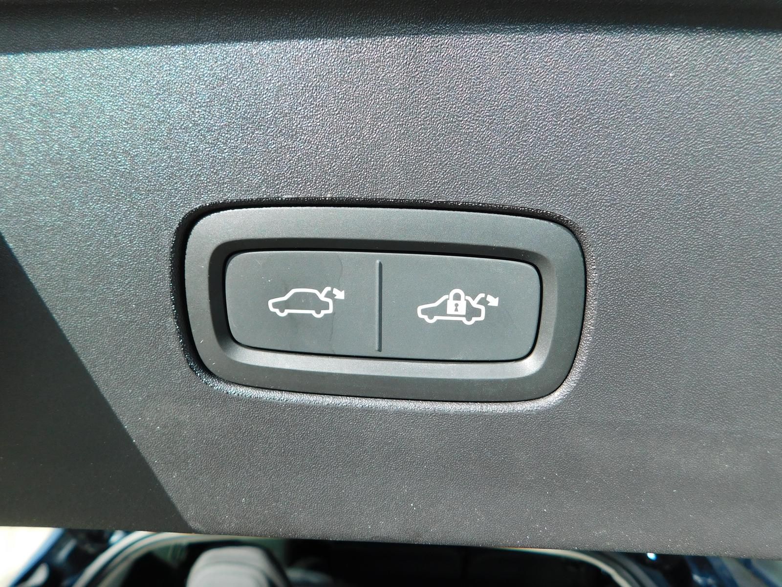 Fahrzeugabbildung Volvo Plus Executive Edition
