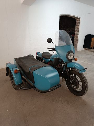 Ural CT 750