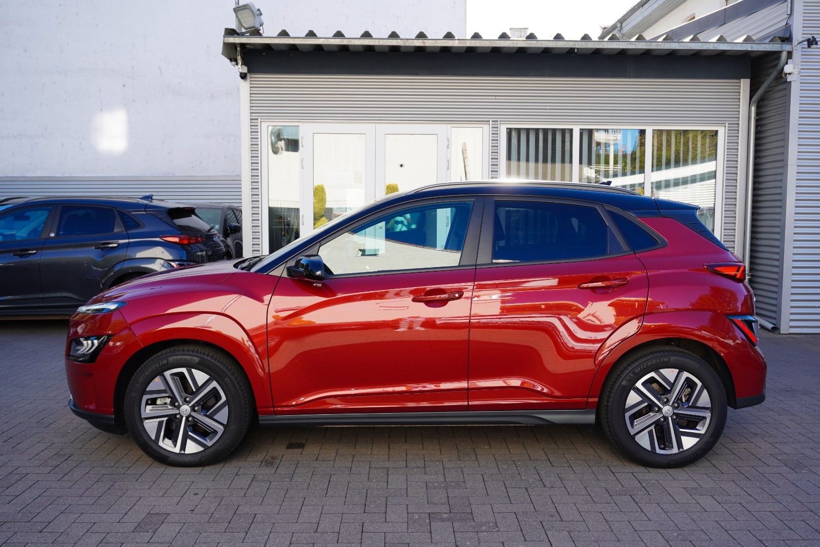 Hyundai KONA Trend WPump 3Phasen NaviPak ACC Lenk+SH LED imagem 3