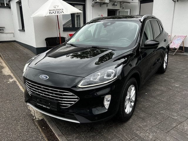 Ford Kuga Titanium X 4x4 Panorm Digital Tacho 190 PS