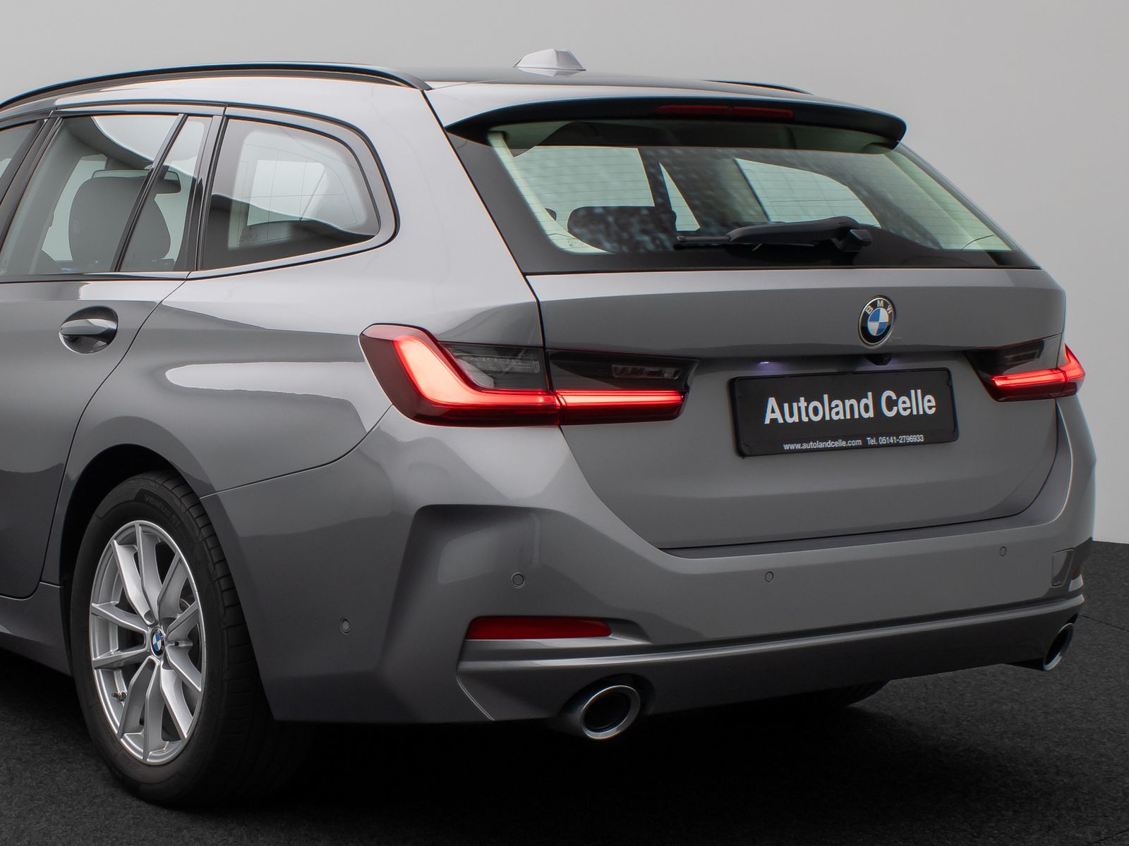 Fahrzeugabbildung BMW 320d xD Kamera DAB CockPit+ Widscreen SportLenkr