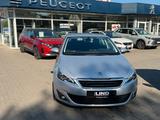 Peugeot 308 125 THP Allure - Peugeot 308 Allure mit Benzin-Antrieb