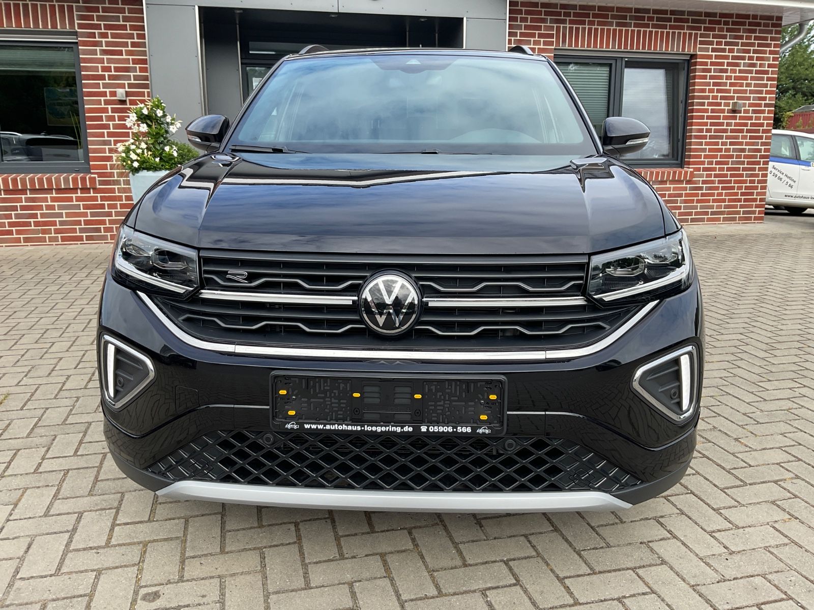 Fahrzeugabbildung Volkswagen T-Cross 1.5 TSI DSG R-Line,Kamera,AHK,ACC,Navi,