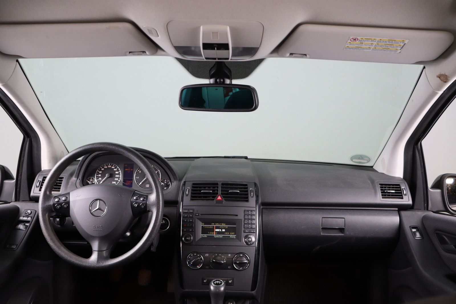 Fahrzeugabbildung Mercedes-Benz A 160 AVANTGARDE HU/AU 08.26