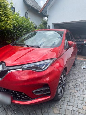 RENAULT ZOE