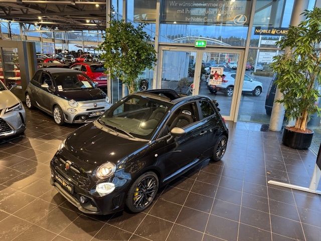 Fahrzeugabbildung Abarth 695C Cabrio AT BREMBO NAV PDC 17"