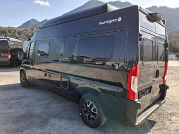 Sunlight Cliff X 600 RT Digital Schwenkbad Dieselheizung