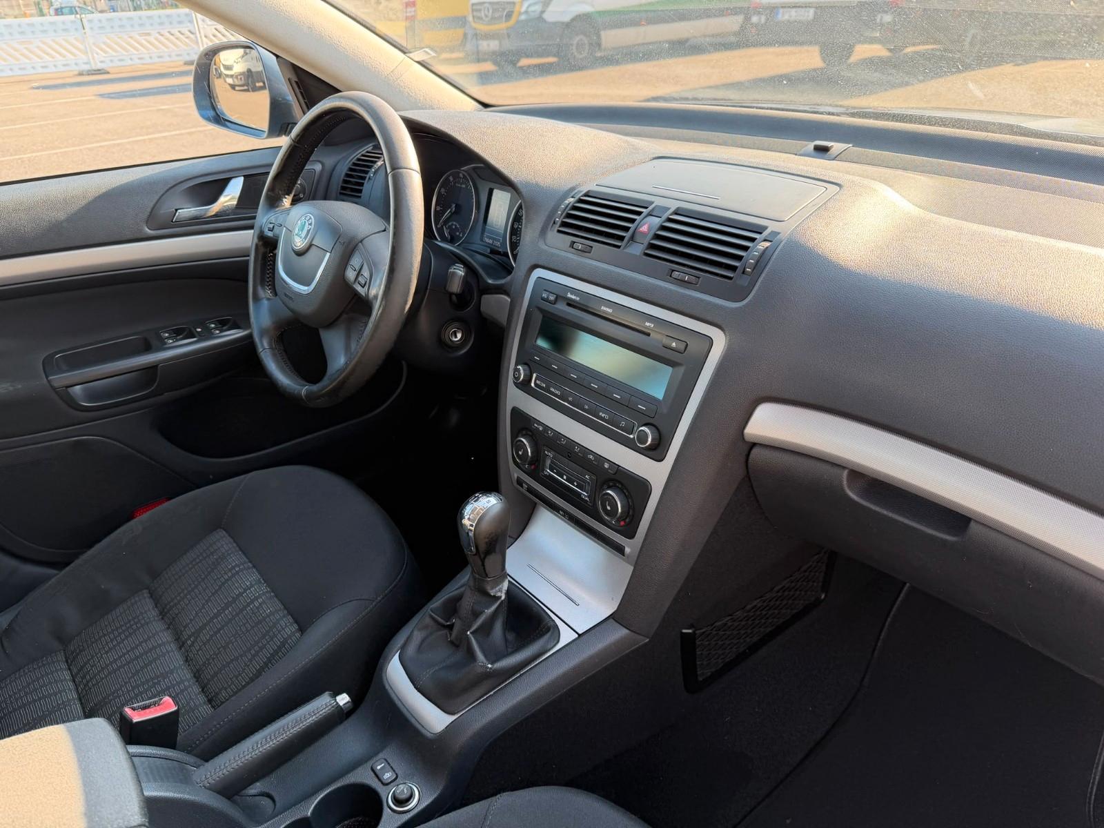 Skoda Octavia 2009 — photo 23