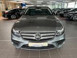 Mercedes-Benz E 300 de T AMG Line Wide+DIST+Kam&360°+Pano uvm. - Mercedes-Benz Hybrid (Diesel/Elektro): Grau