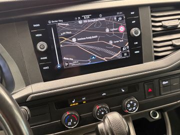 Volkswagen T6 Transporter - 12