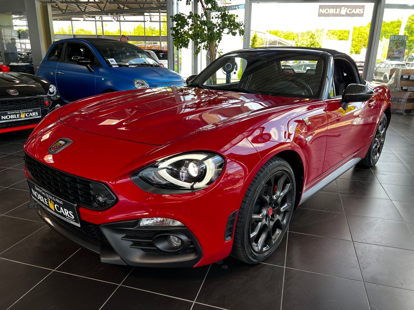 Fahrzeugabbildung Abarth 124 Spider Turismo KLIMA LED LEDER NAVI