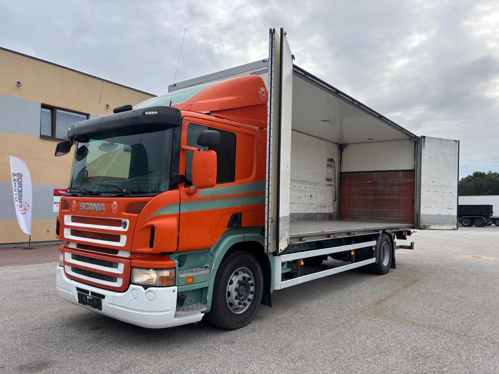 Scania P230 4x2 EURO4 + SIDE OPENING BOX