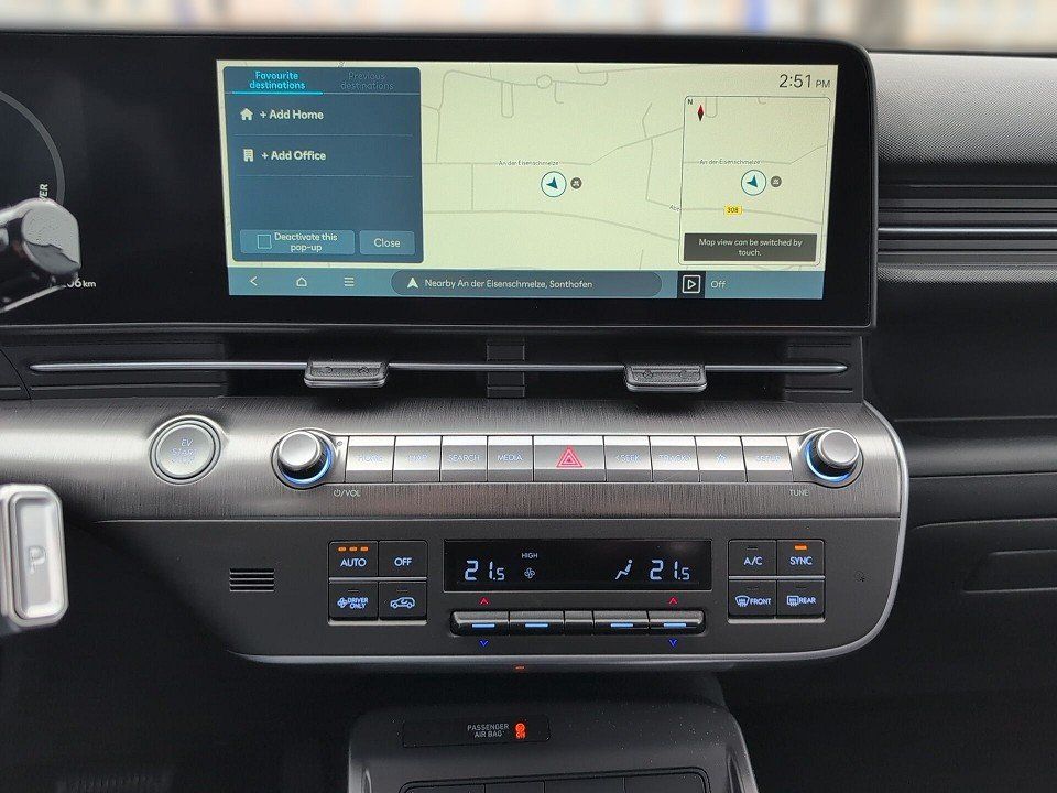 Fahrzeugabbildung Hyundai KONA EV 65kWh PRIME SITZ & ASSIS-P BOSE+360+NAV+