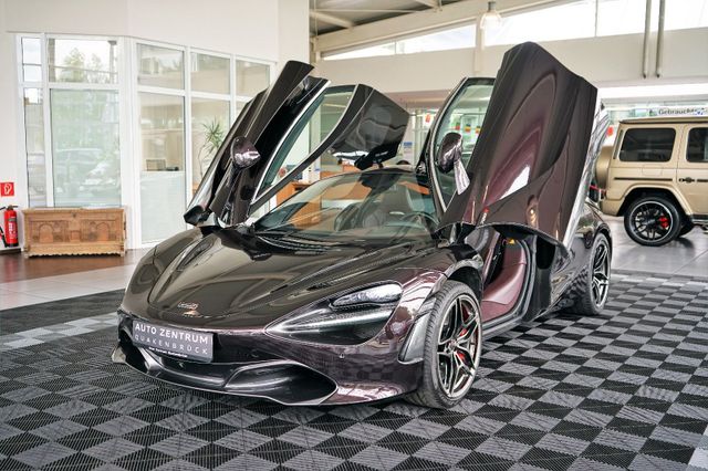 McLaren 720S Coupé Performace Carbon Lift Glas B&W 360°