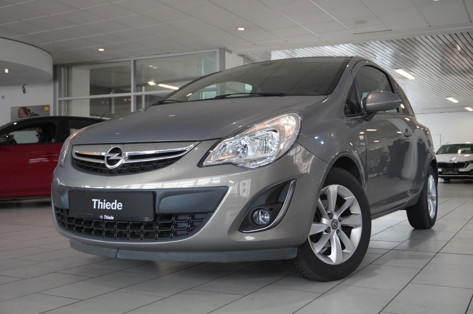 Fahrzeugabbildung Opel Corsa D 1.4 ENERGY 3-TÜR KLIMA/WINTER/NEBEL/PDC