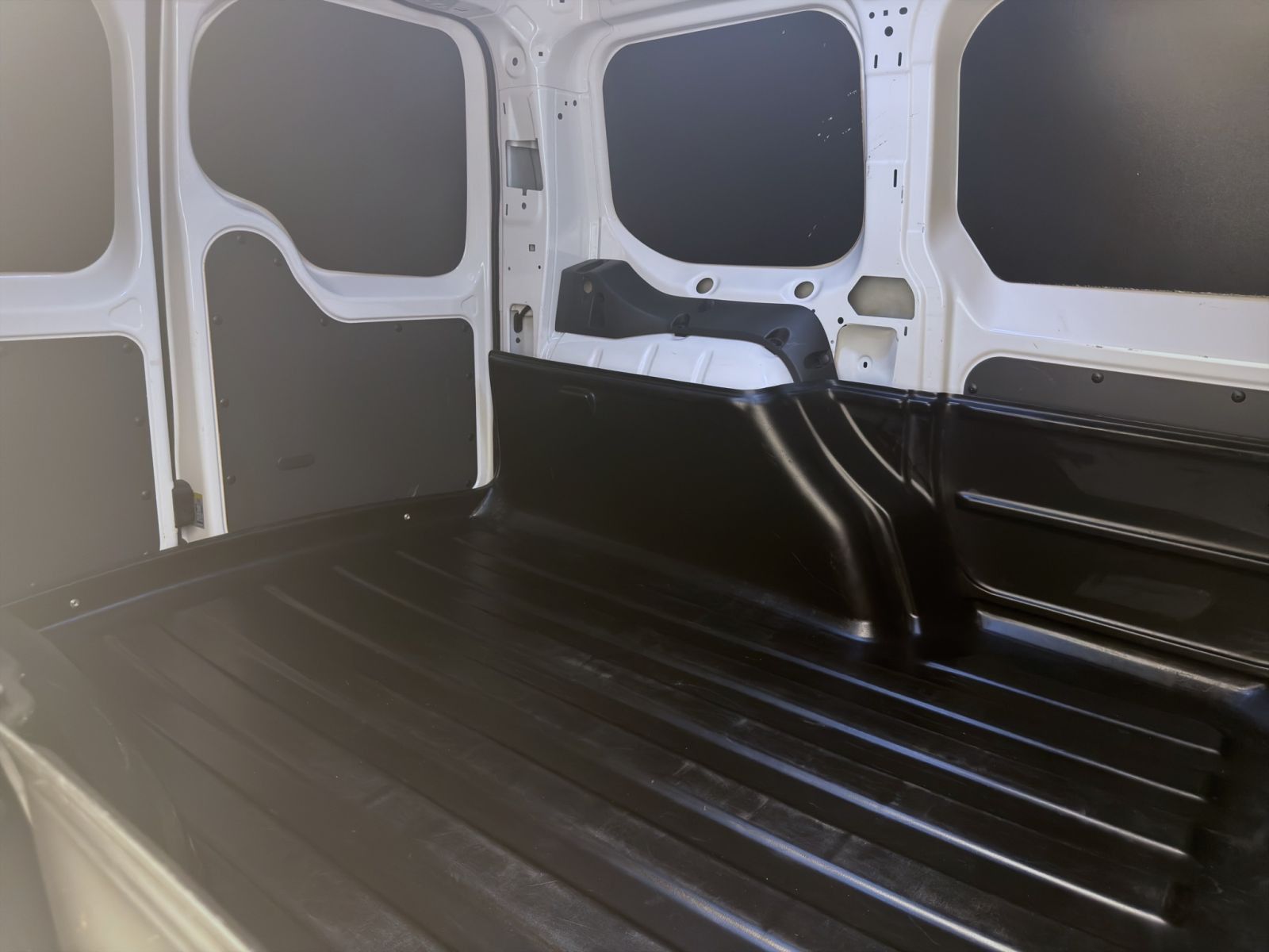 Volkswagen Caddy - Bild 15